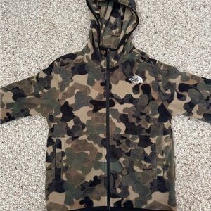 The North Face Kids Camo Hoodie/fleece